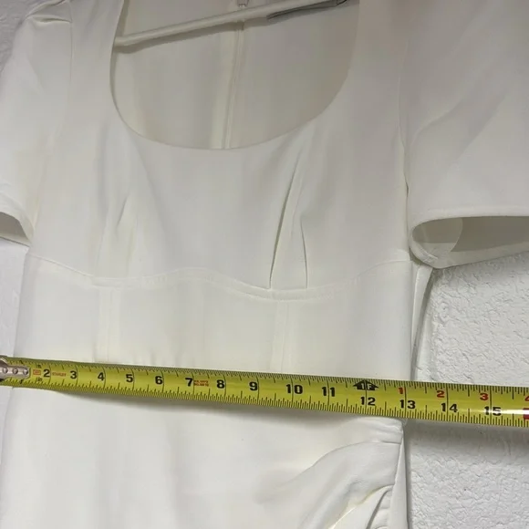 Self-Portrait White Crepe Midi Dress With Short Sleeves - Picture 10 of 10